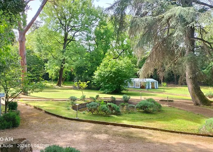 Logis Hôtel Château De Palaja